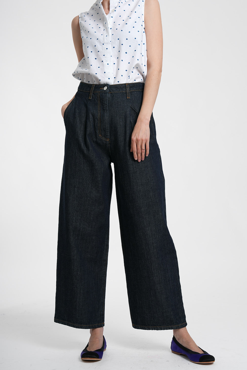 Jean Berlin - dark blue