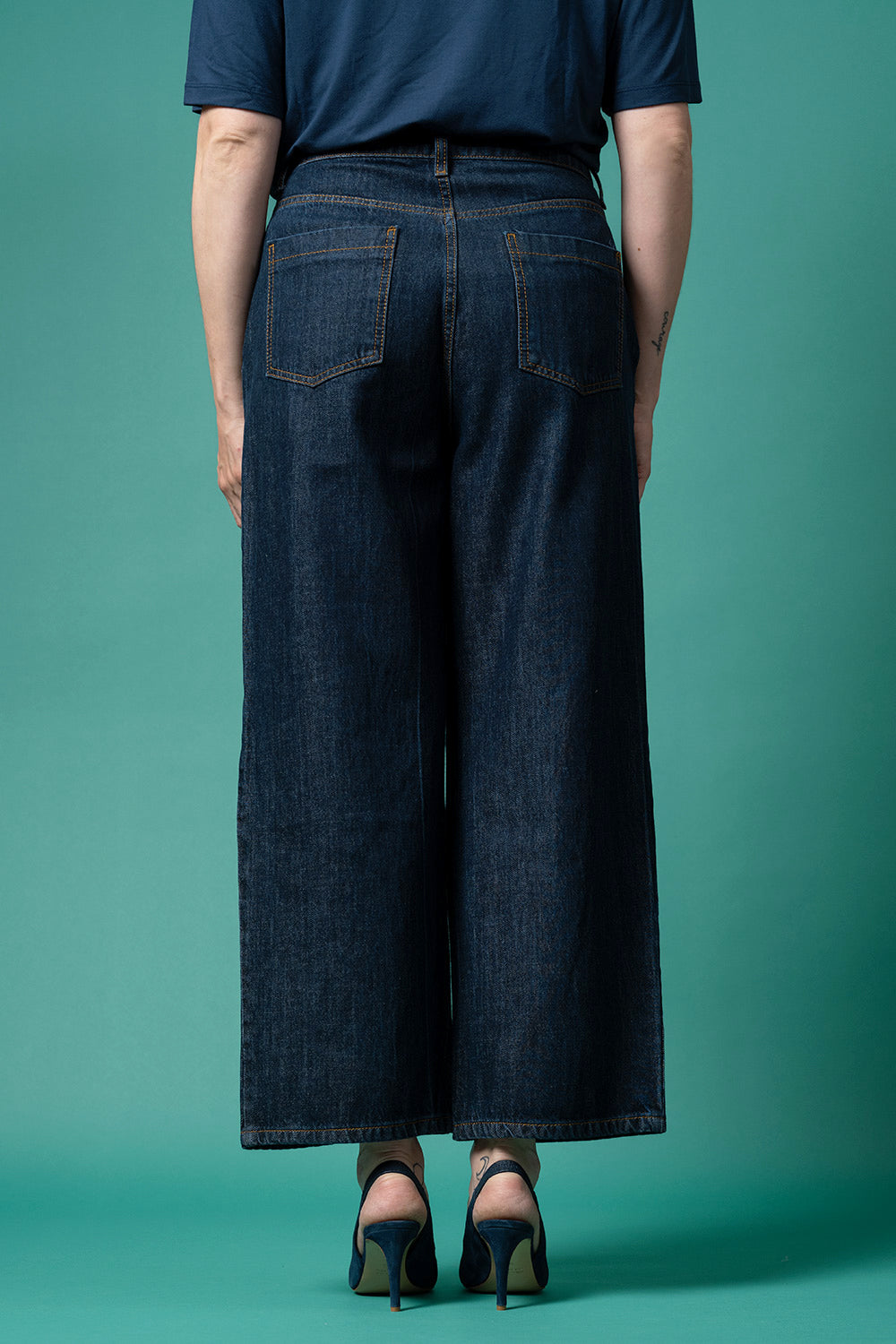 Jean Berlin - dark blue