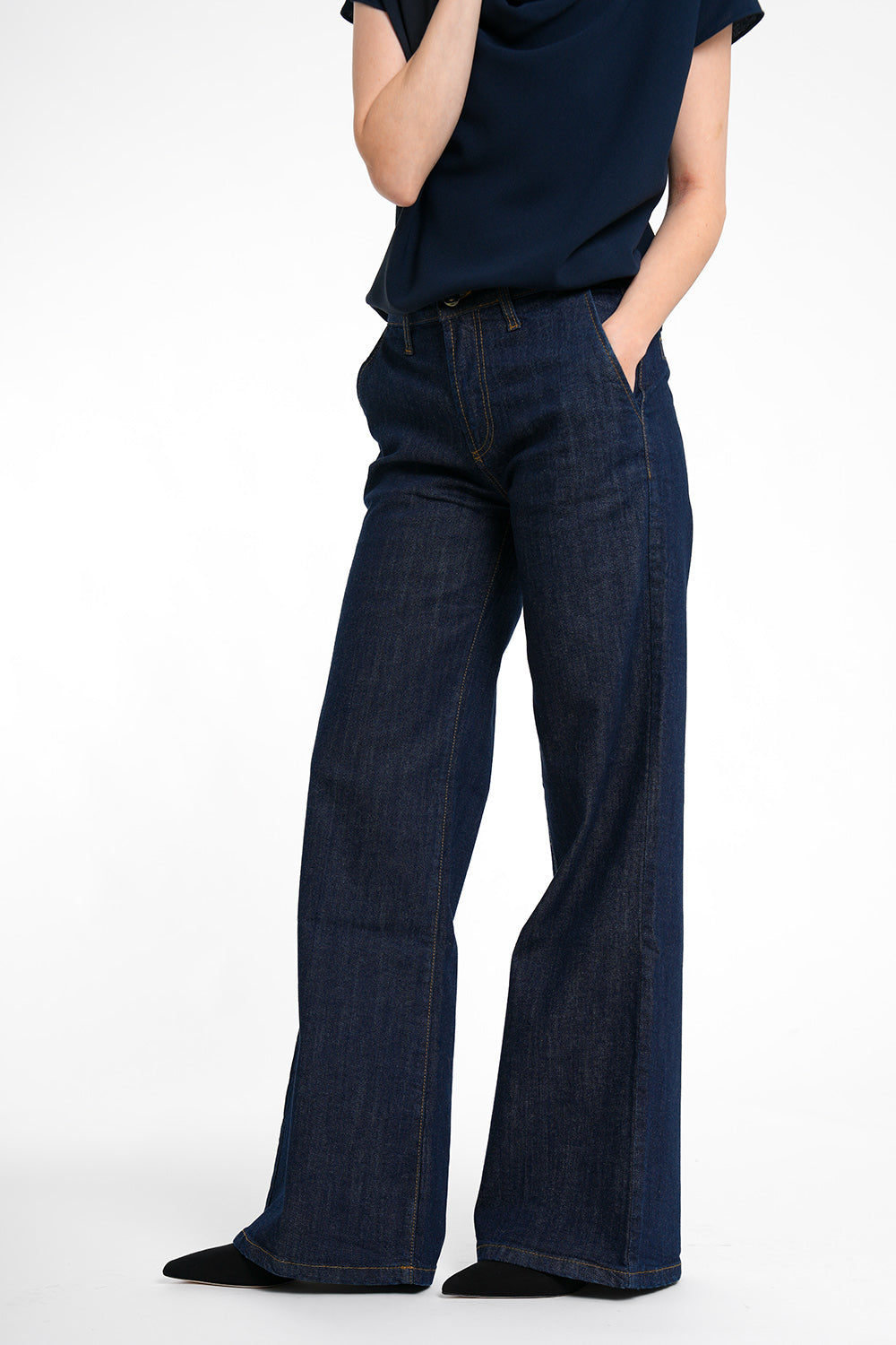 Jean Paris - dark blue