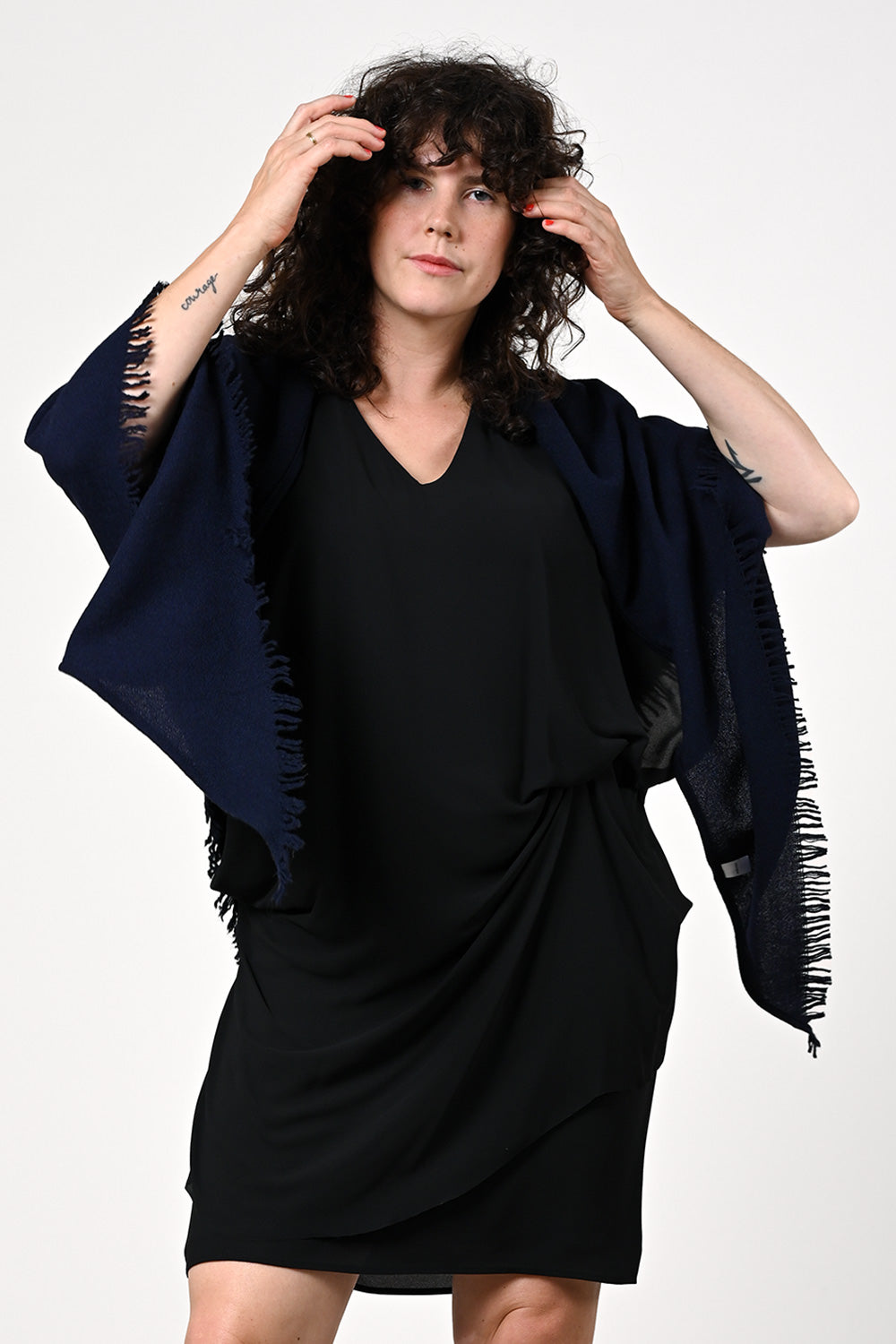 Quelara Wool Stola - dark blue